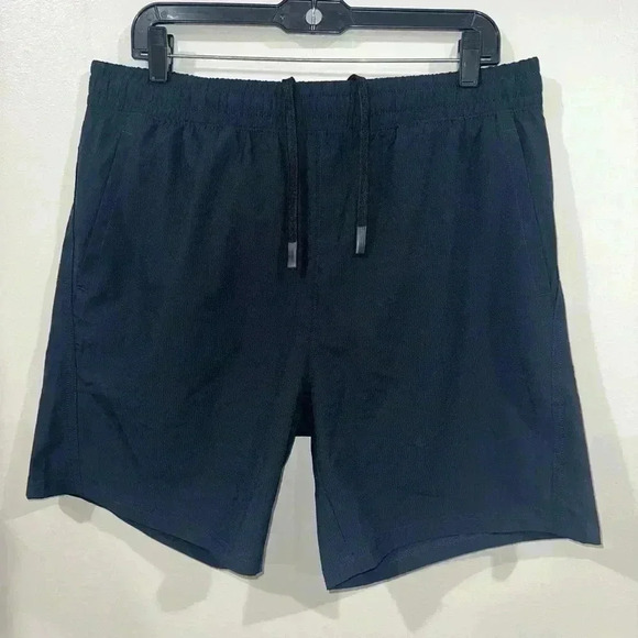 Eddie Bauer Men’s Navy Blue Shorts Size Large - Picture 1 of 3